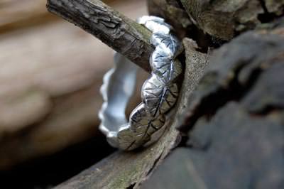 Ring of silver leaves